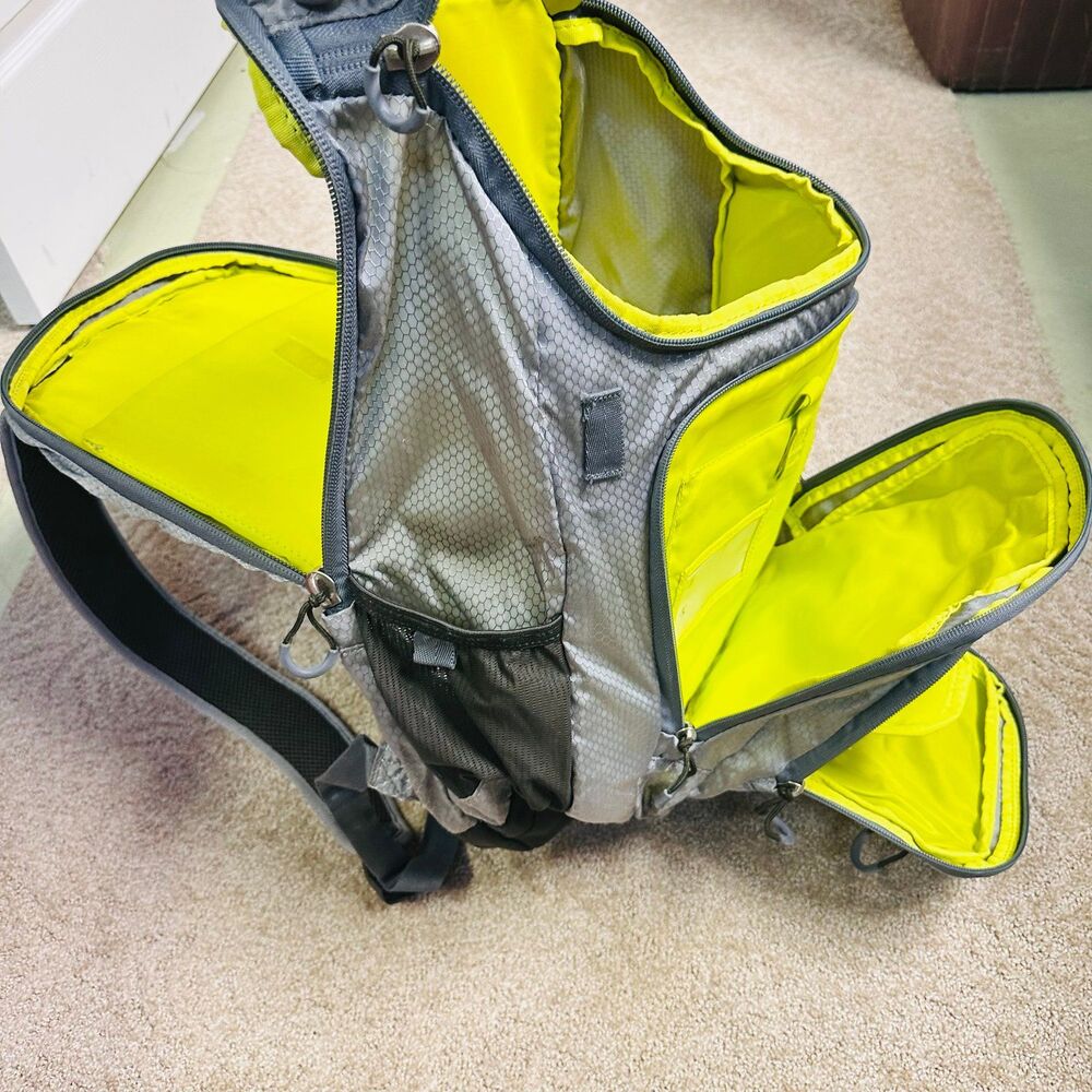 Embark Gray Backpack - Picture 5 of 10